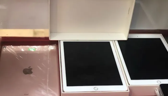 Cellentric Mobile Store