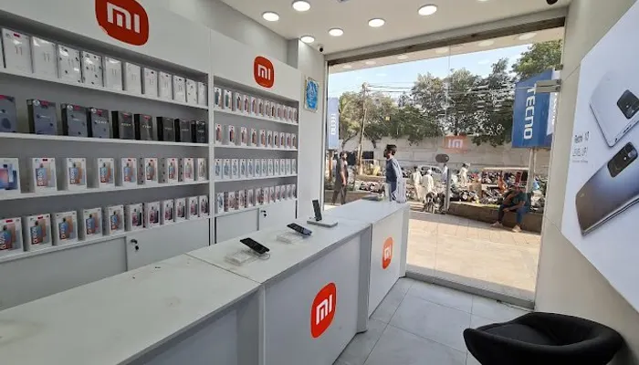 Mi store Karachi
