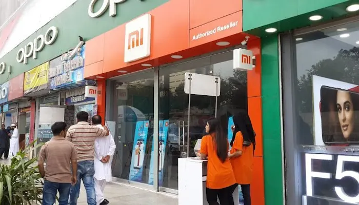 Mi store Karachi