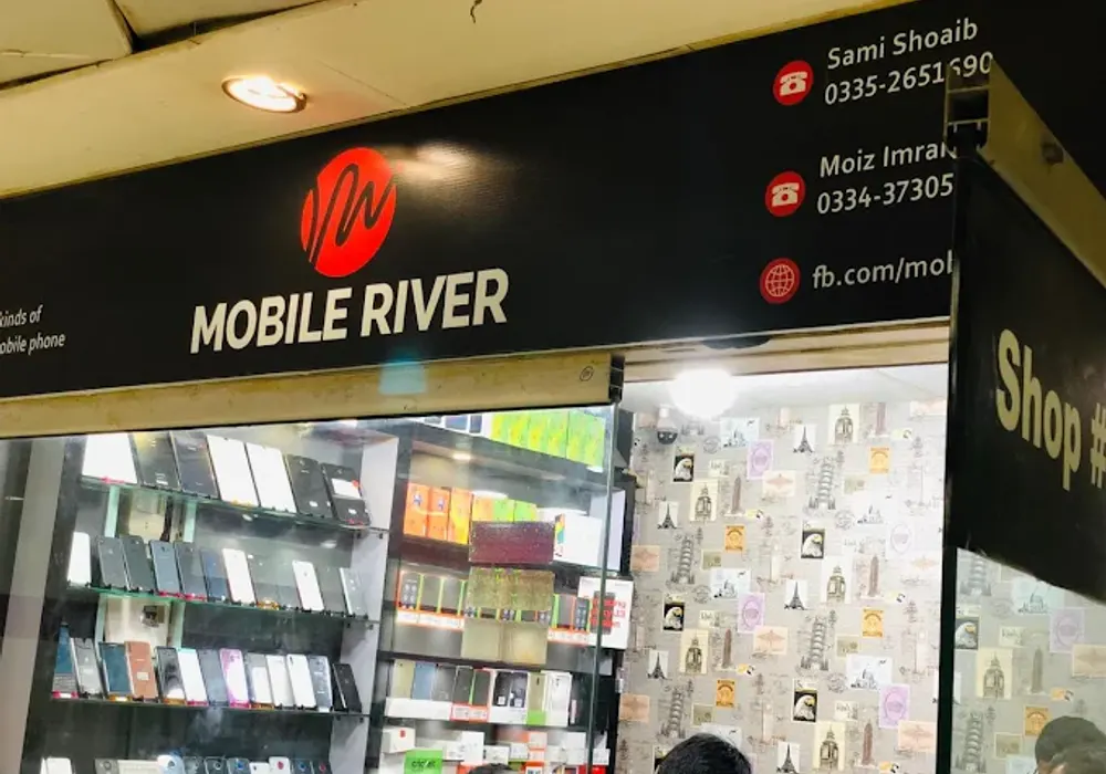 Mobile River