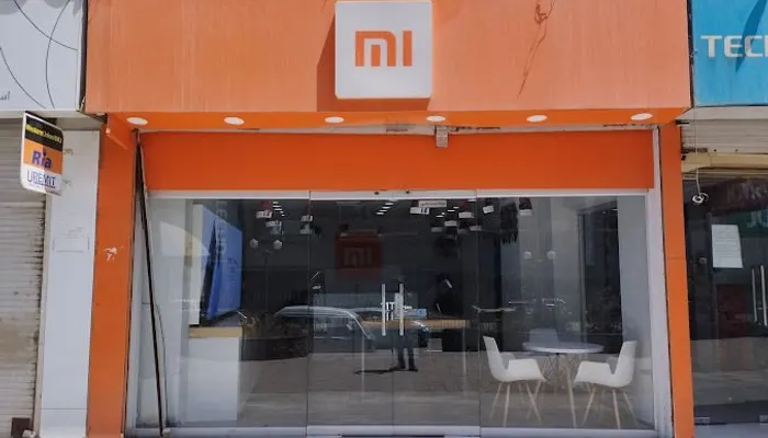 Xiaomi store saddar